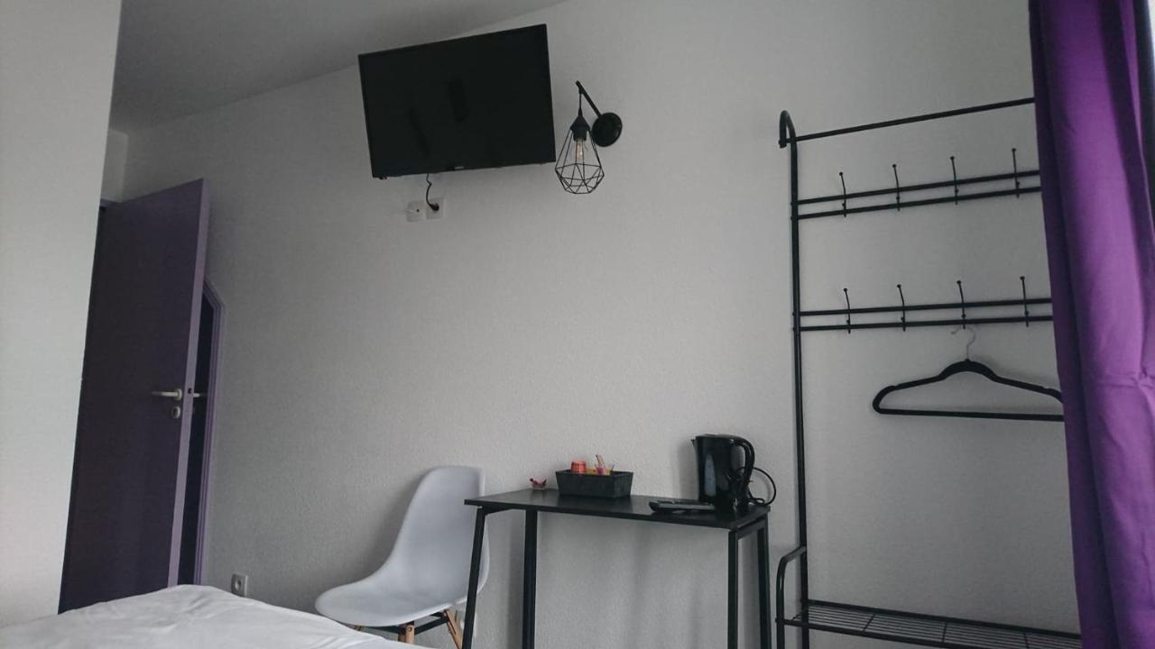 Hotel Les Deux Porches Verrieres  エクステリア 写真