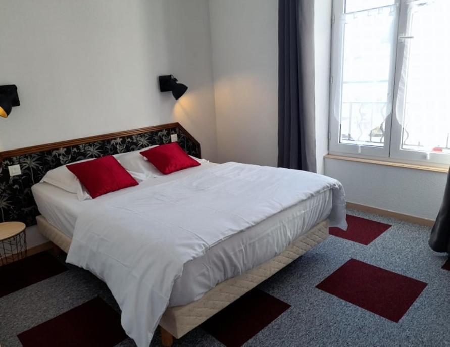 Hotel Les Deux Porches Verrieres  エクステリア 写真