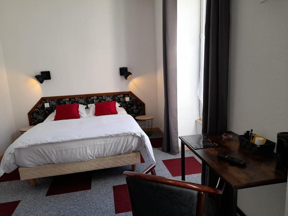 Hotel Les Deux Porches Verrieres  エクステリア 写真