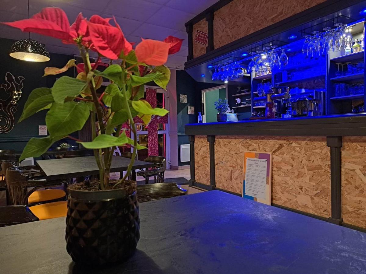 Hotel Les Deux Porches Verrieres  エクステリア 写真
