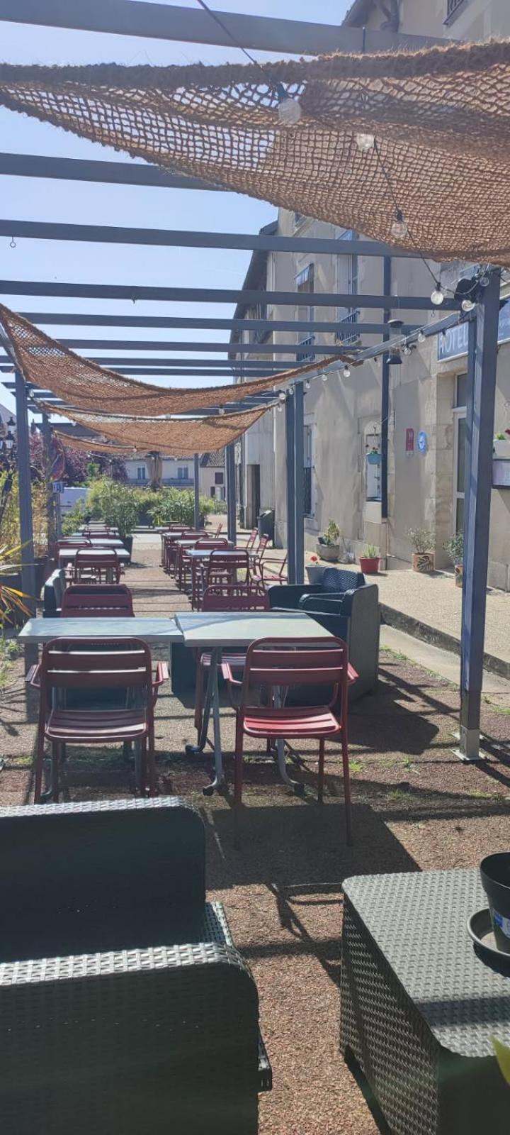 Hotel Les Deux Porches Verrieres  エクステリア 写真